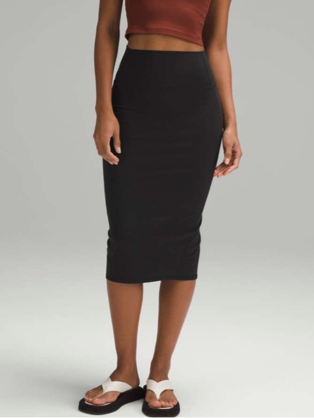 NWT lululemon Nulu Slim-Fit High-Rise Skirt - Black 8